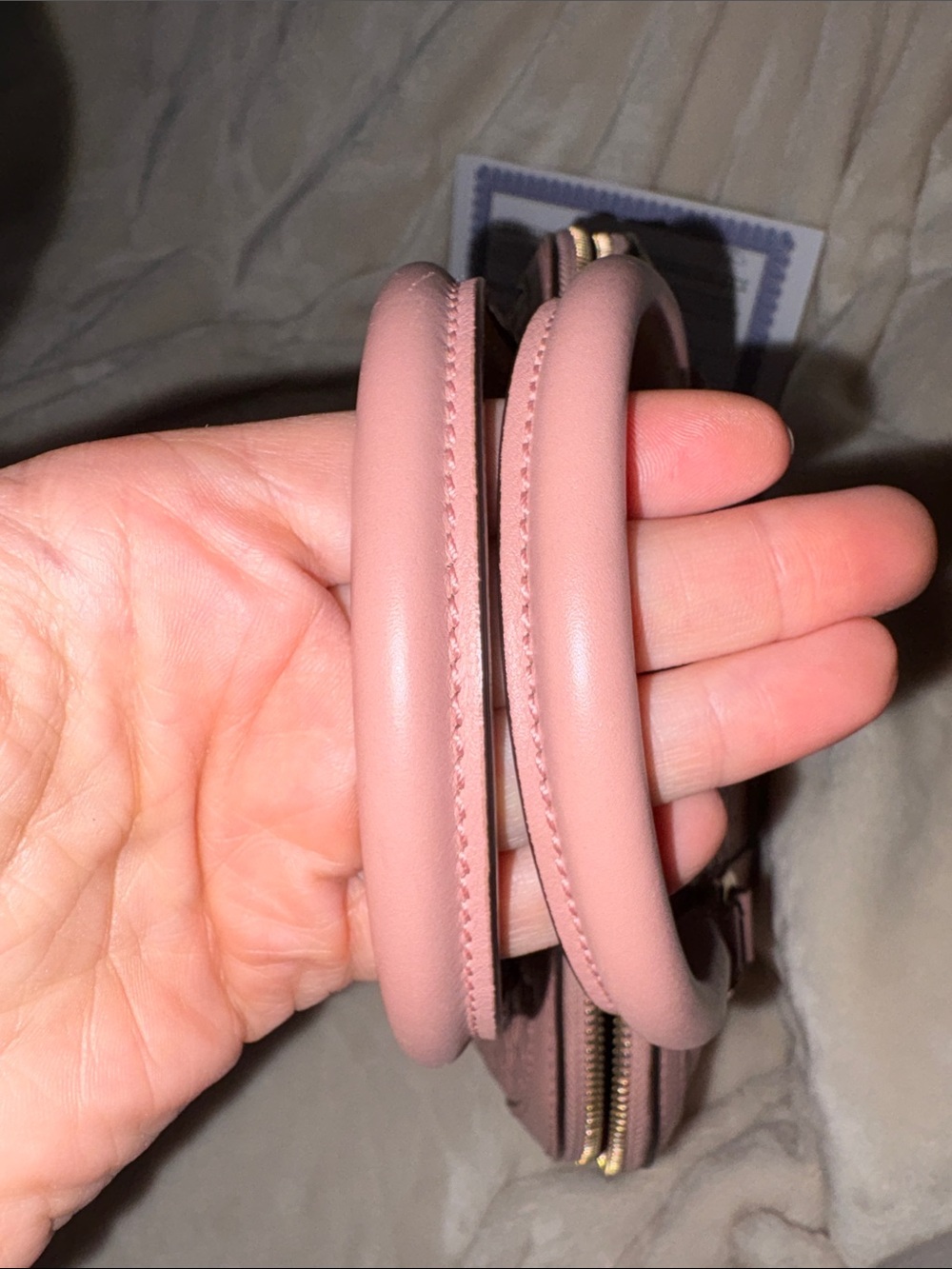 Gucci Pink mini dome bag with authenticity and crossbody strap - Picture 6 of 9